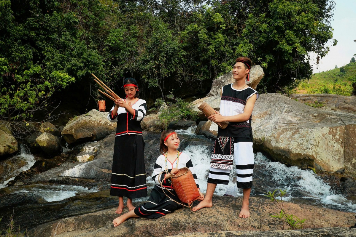 Khánh Hòa chú trọng phát triển bền vững vùng đồng bào dân tộc, miền núi